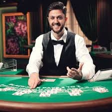 Layar login dan deposit omtogel slot dengan opsi pembayaran DANA, OVO, dan QRIS